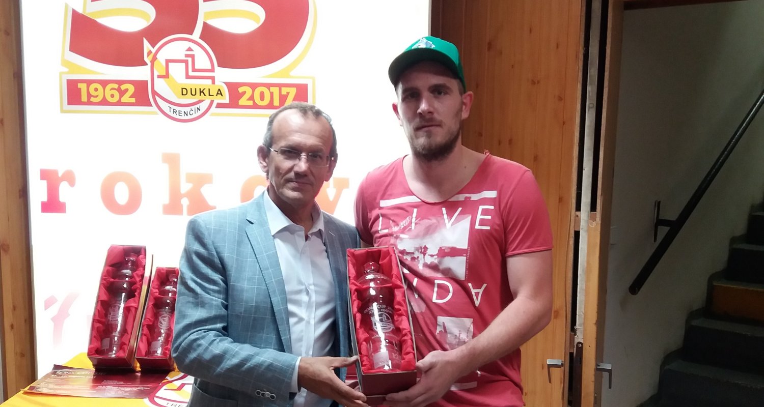 RONA CUP #3: Třinec víťazom turnaja, Starosta vyhlásený za najlepšieho obrancu